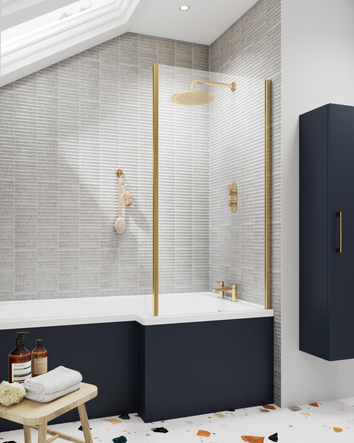 Square Bath Screen With Fixed Return - Image 2